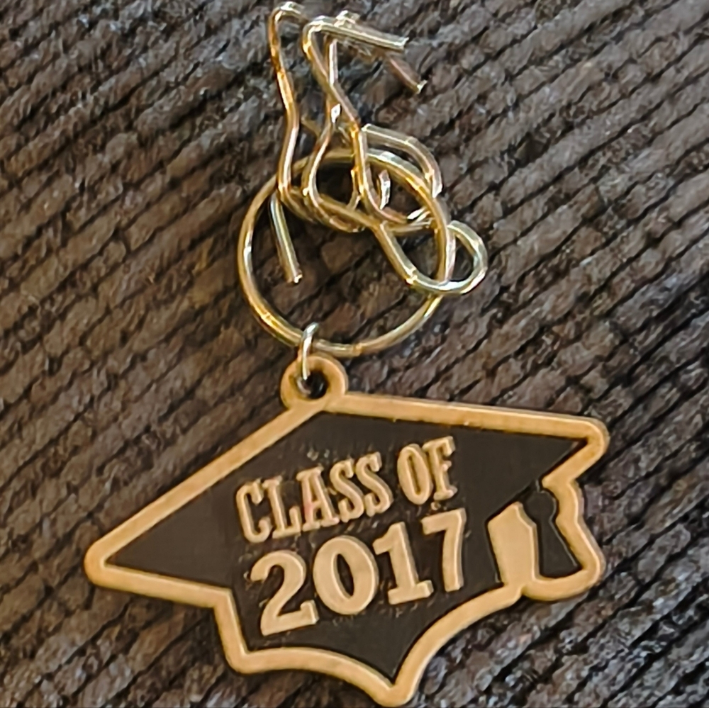 Class of 2017 Gold and Black Key Holder